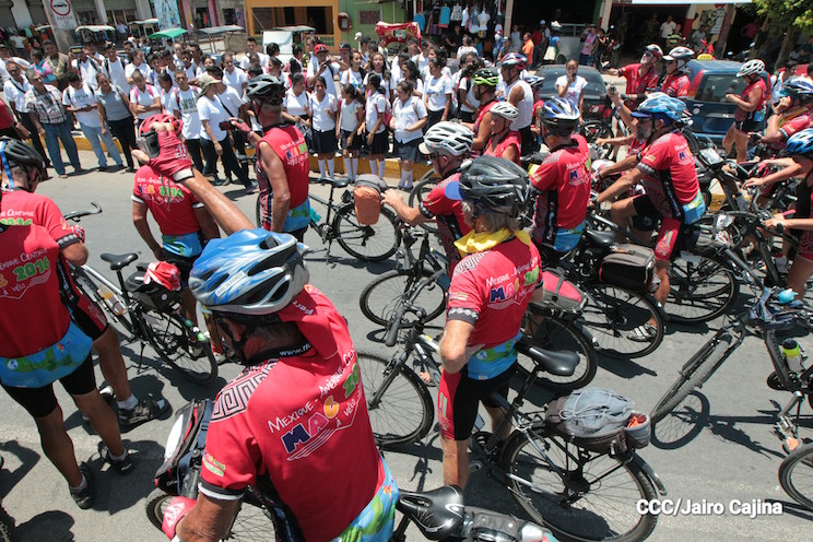 Ciclistas franceses llegan a Nicaragua para conocer nuestras bellezas